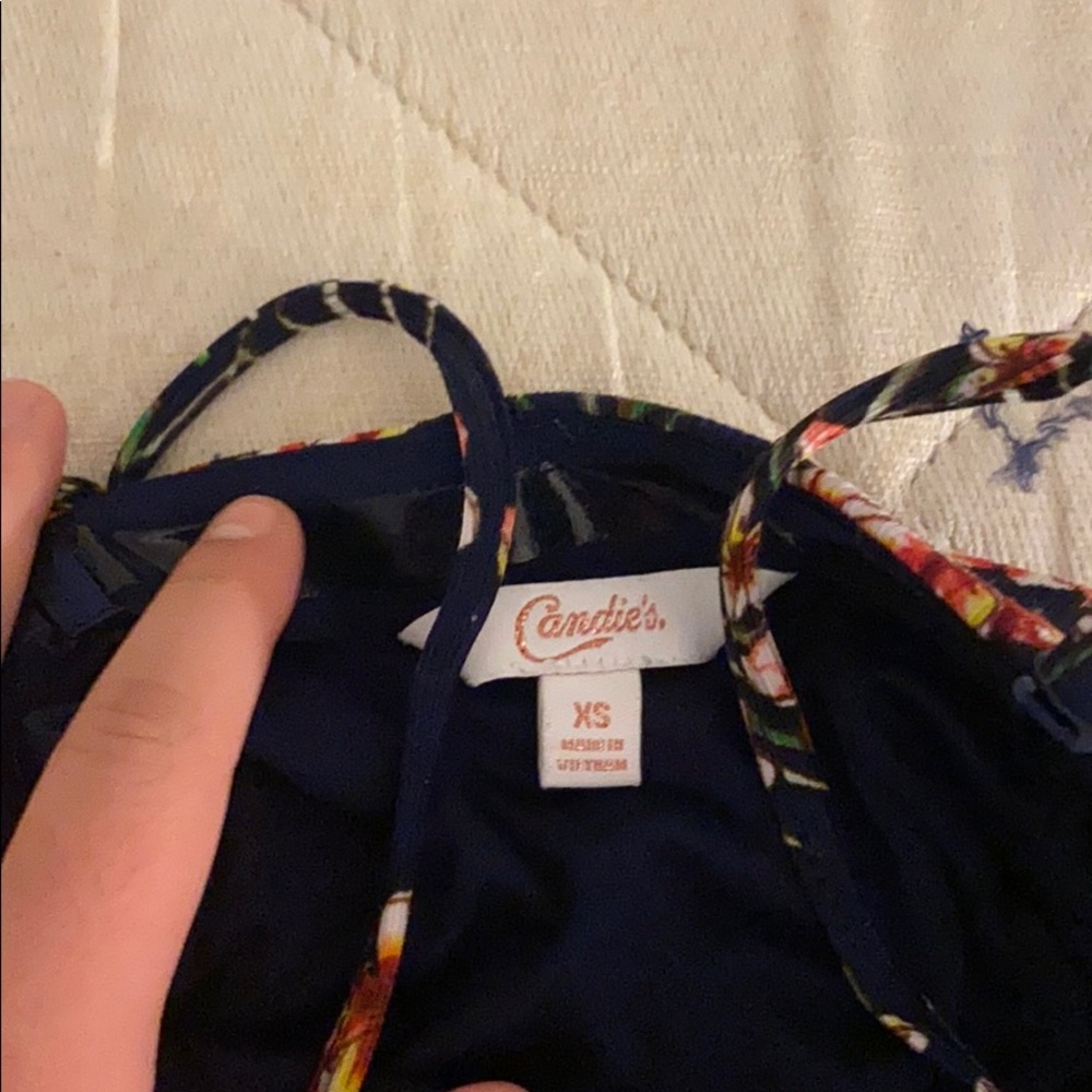 Dress - Picture 4 of 6